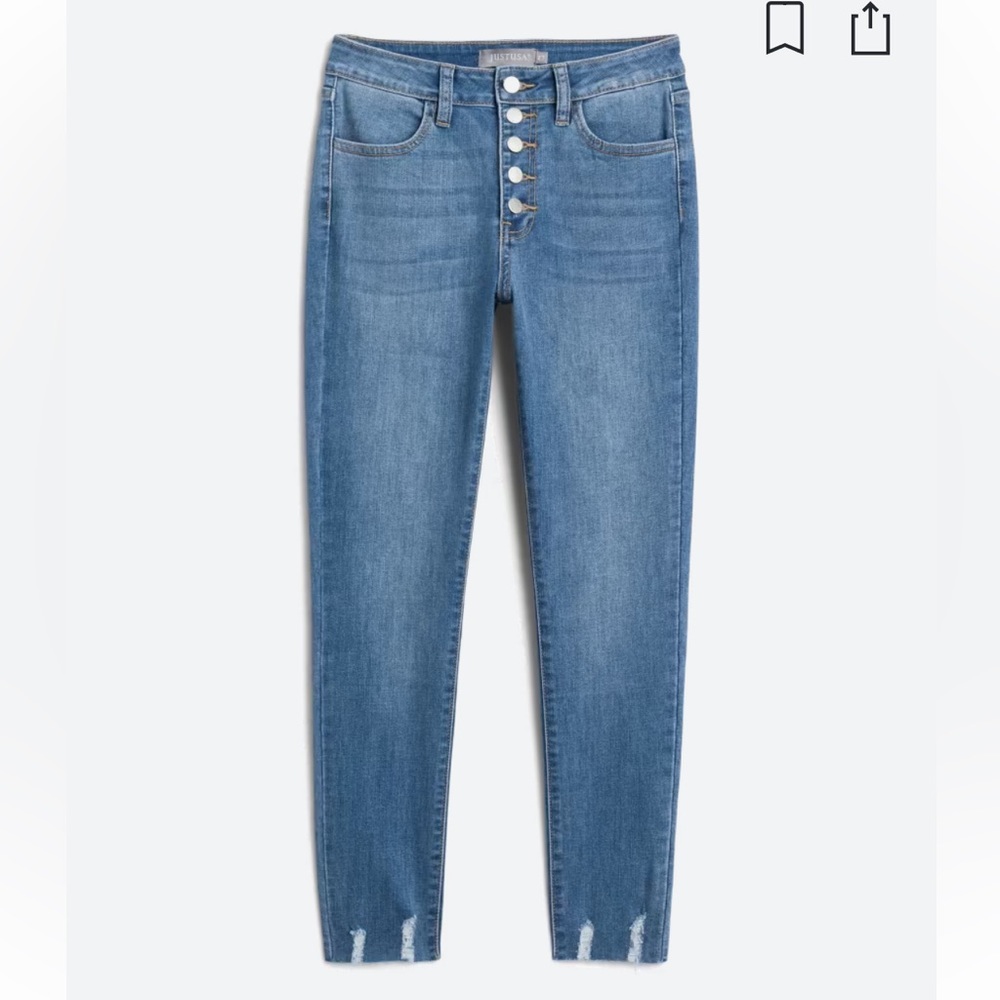 JUST USA Rhea Mid Rise Exposed button Skinny Jean